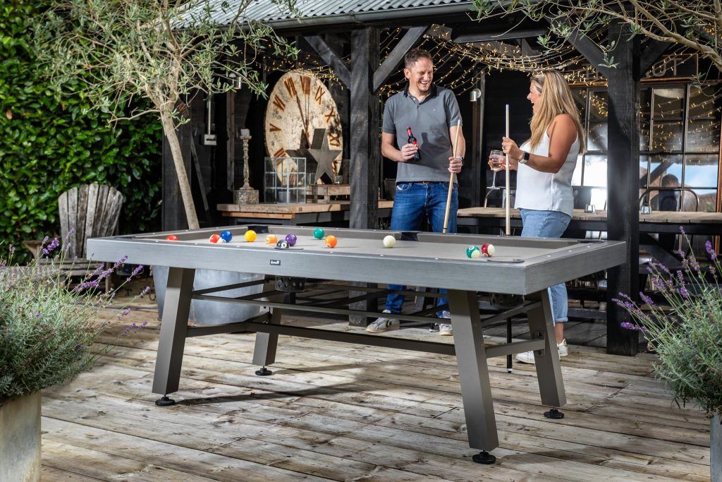 Hartman Crucible Multi Purpose Dining and Gaming Set